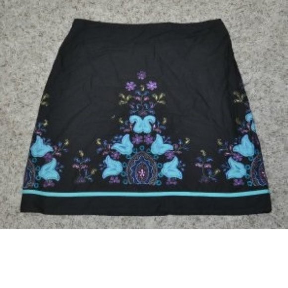 Womens Skirt Wrapper Black Blue size 9 Floral Embroidered Zip Back Jr Girls - Picture 1 of 4